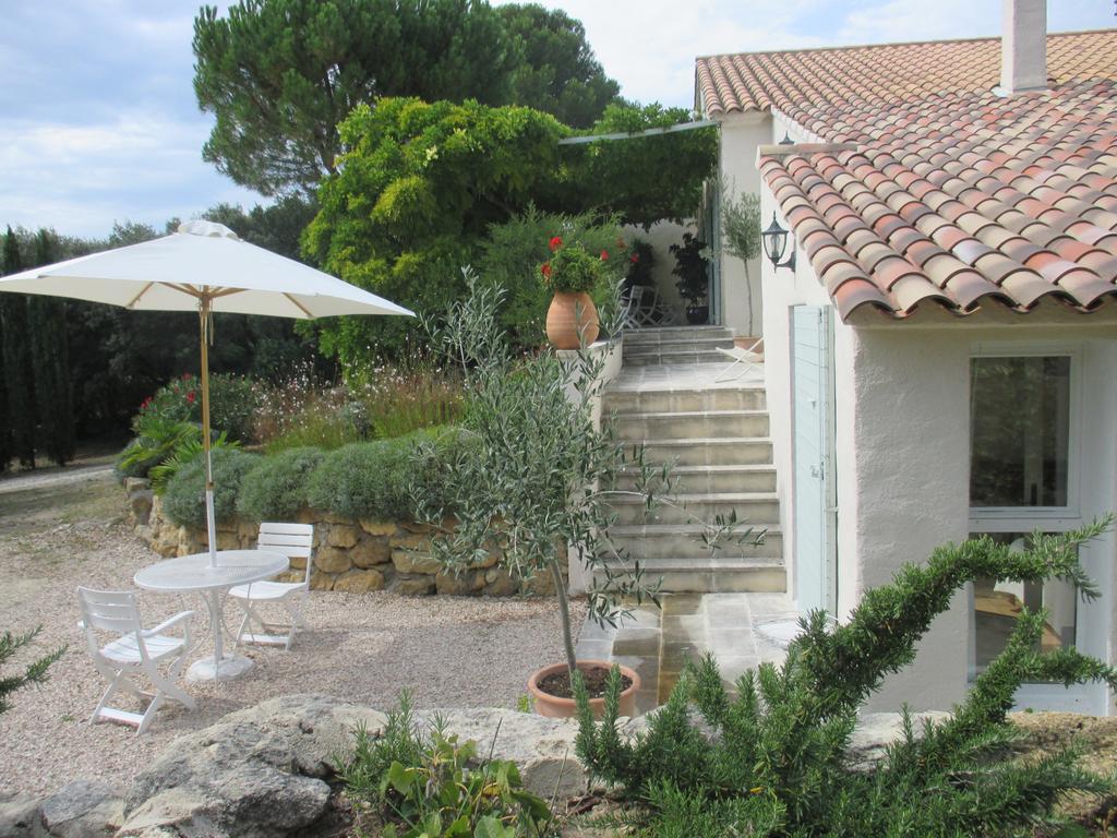 Bed and Breakfast La Tangana Rognes Екстер'єр фото