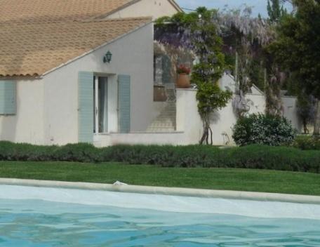 Bed and Breakfast La Tangana Rognes Екстер'єр фото